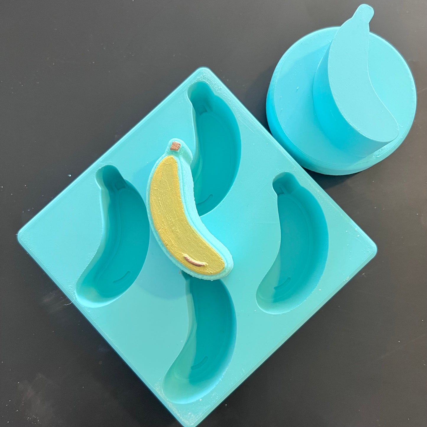 Fruit & Vegetables Toddler Moulds and Plungers STL