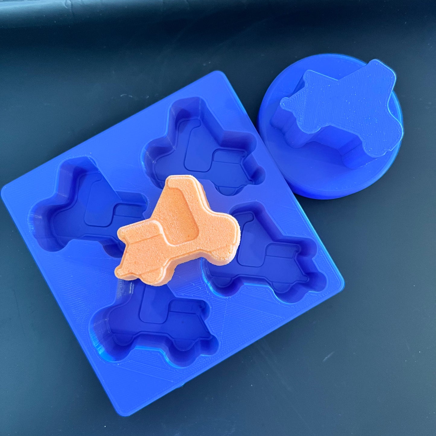 Transport COLLECTION Toddler Moulds with plungers